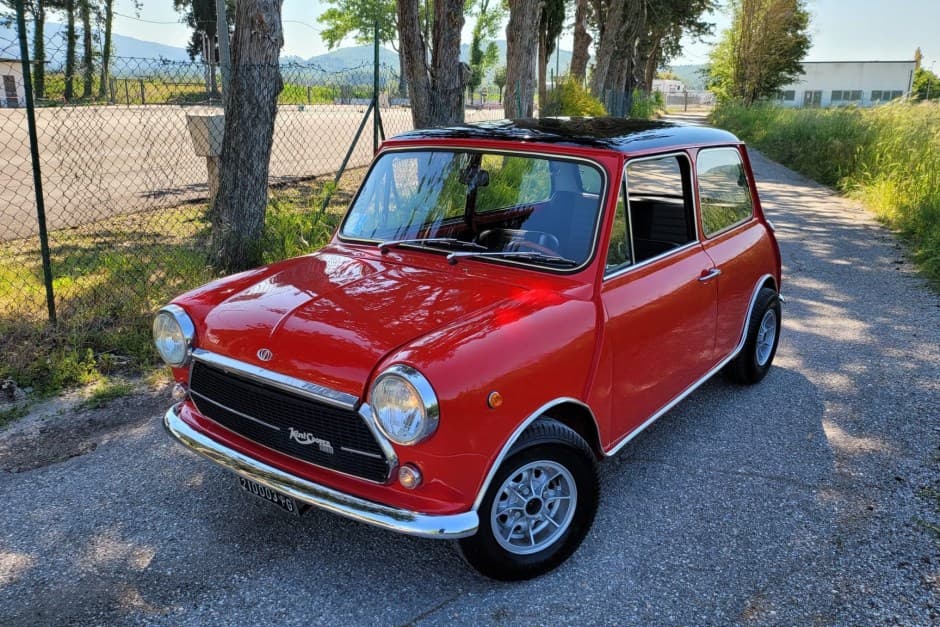 1972 Mini Mk I-III Cooper sold for $0