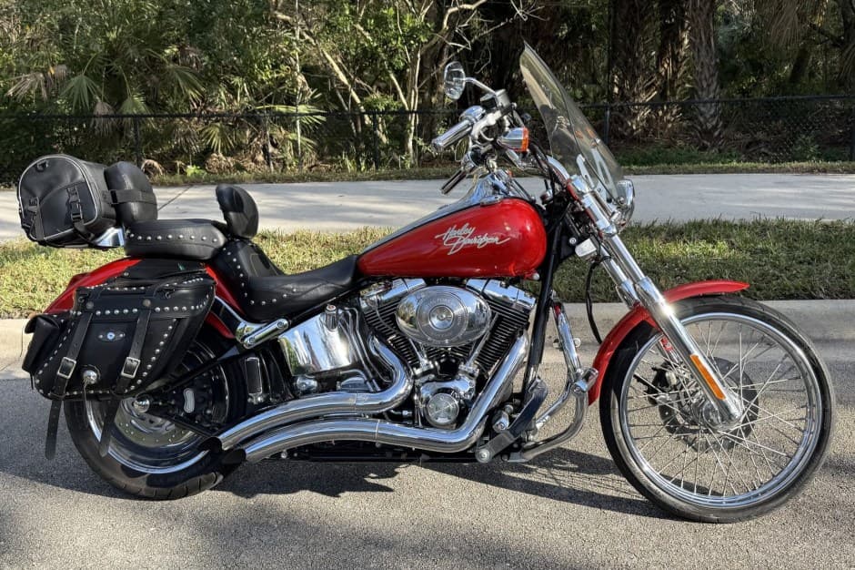 2004 Harley-Davidson Softail sold for $8,550