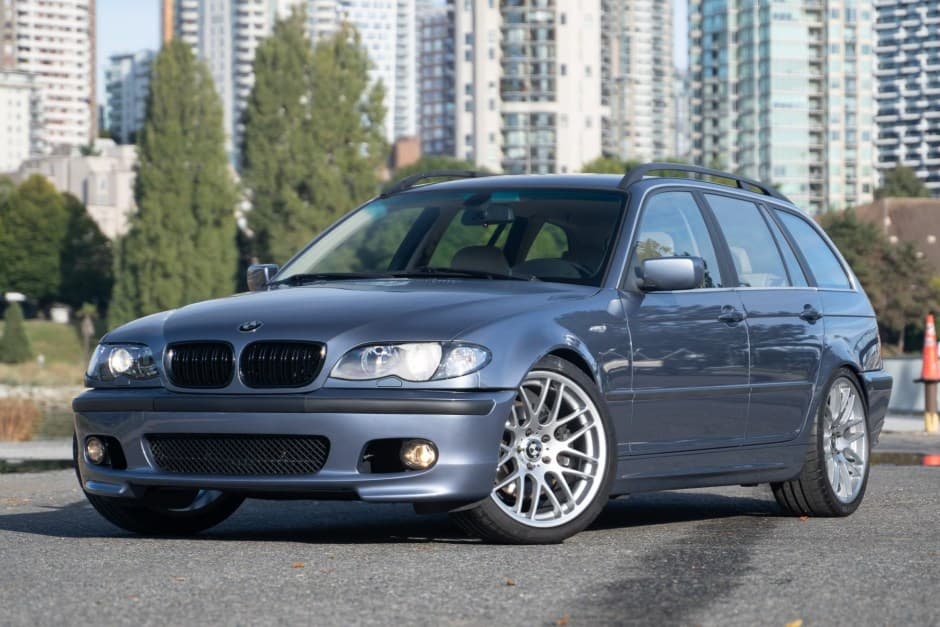 2003 BMW E46 3-Series Touring sold for $35,250