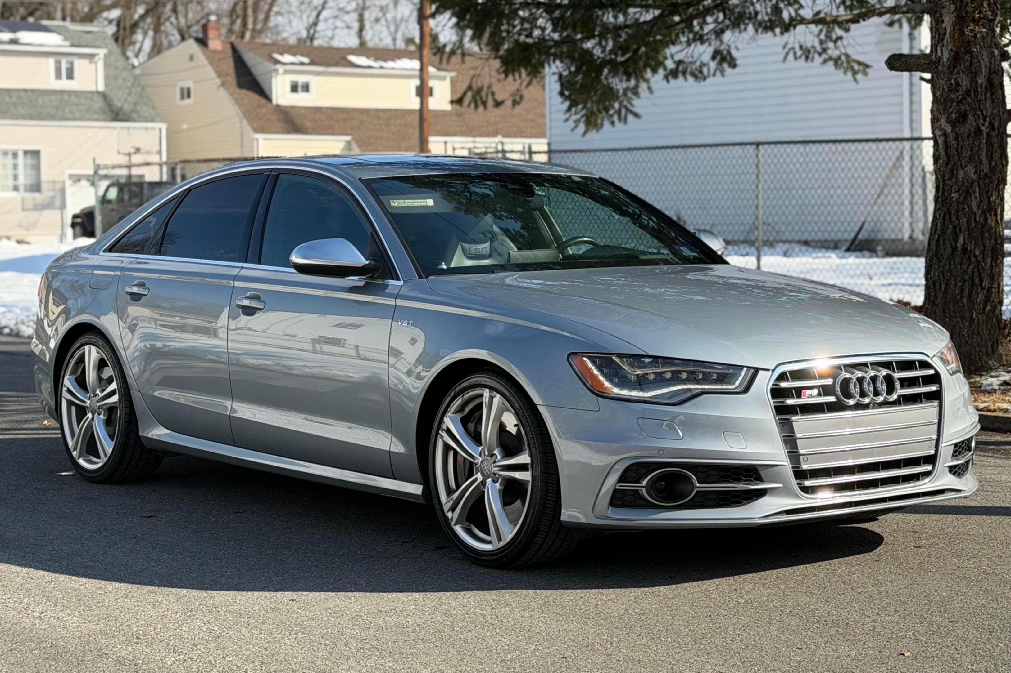 2013 Audi S6 sold for $12,700