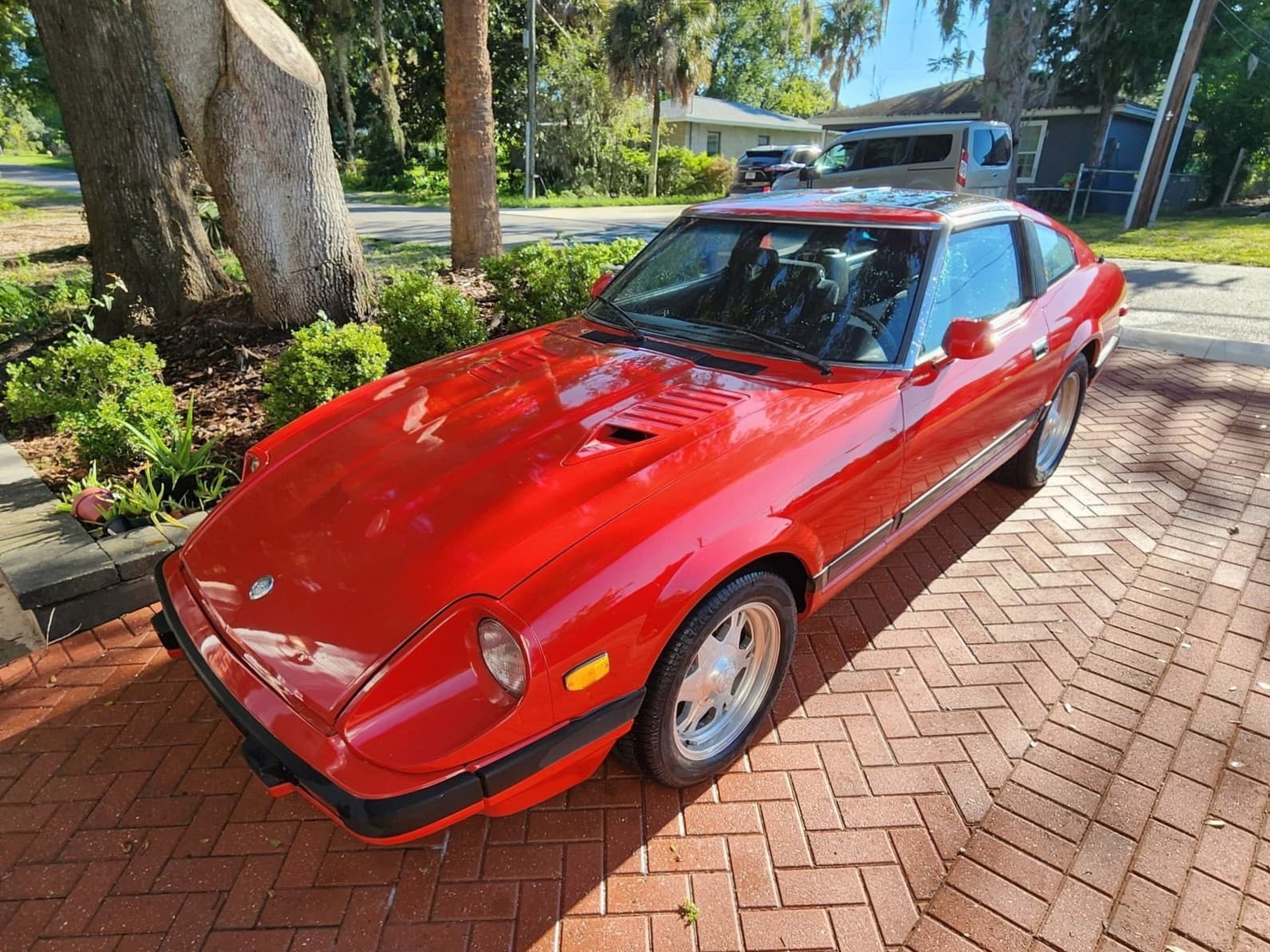 1982 Datsun 280ZX sold for $10,750