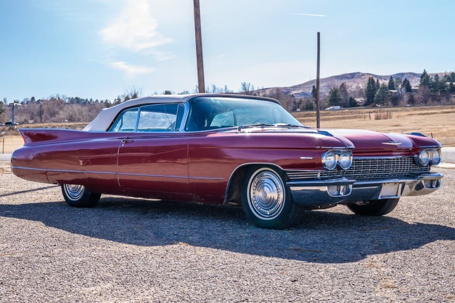 1960 Cadillac Series 62 sold for $36,000