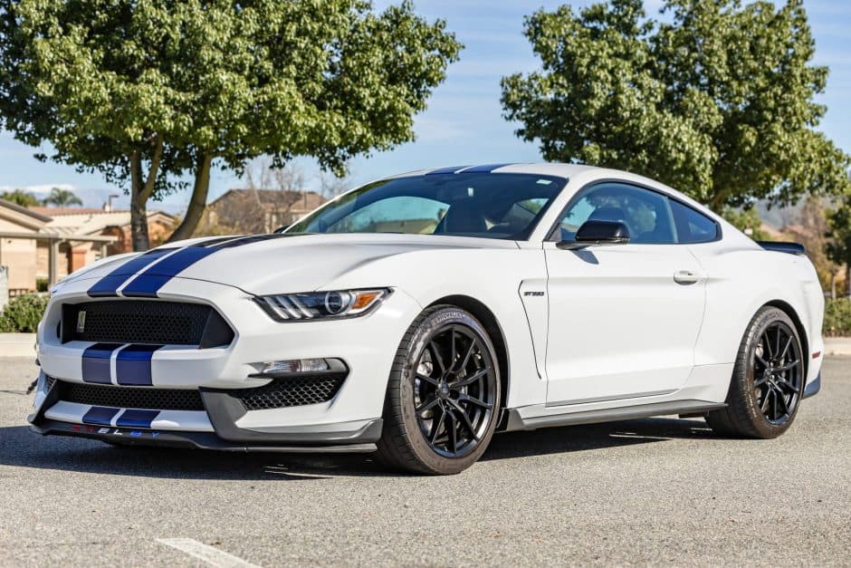 2016 Ford Mustang S550 sold for $48,500