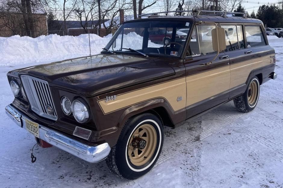 1964 Jeep SJ Wagoneer sold for $13,500