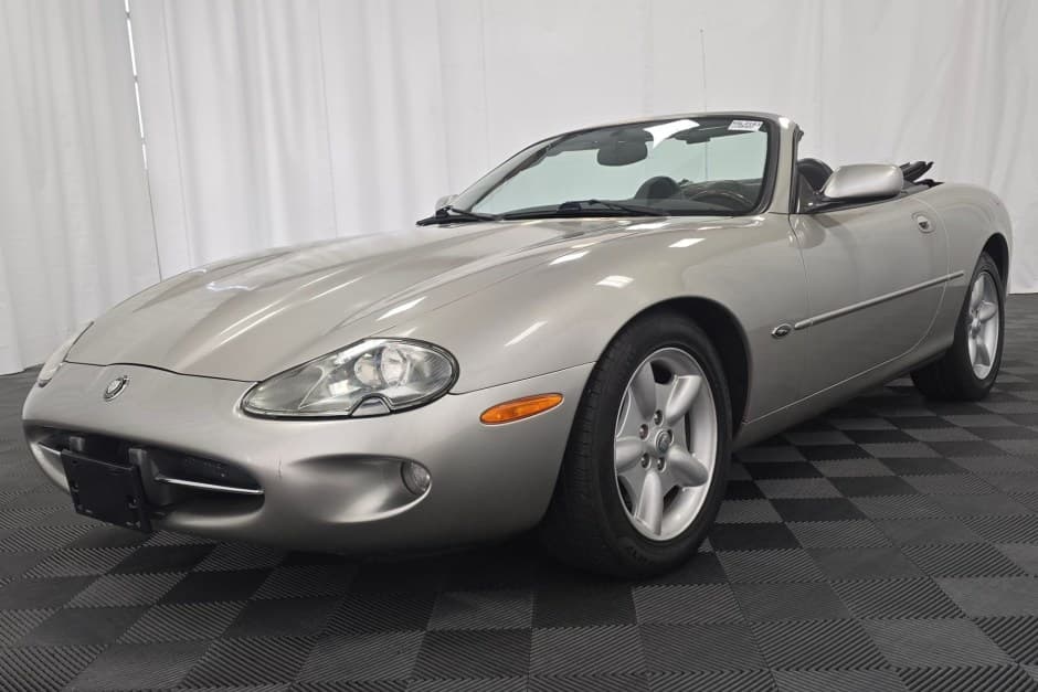 1998 Jaguar XK8 sold for $3,700