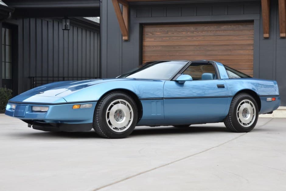 1987 Chevrolet Corvette C4 Coupe (1984-1991) sold for $19,750