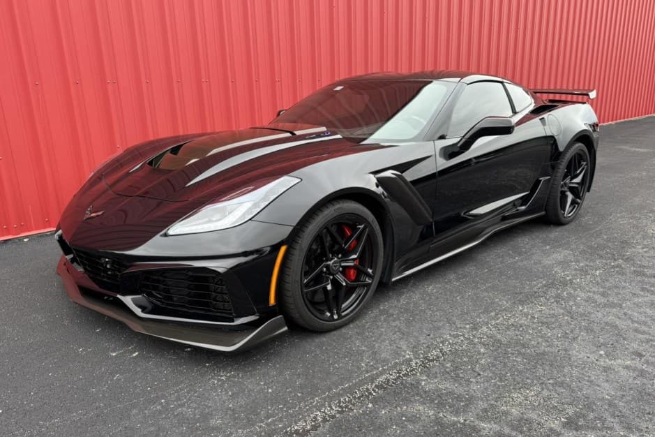 2019 Chevrolet Corvette C7 ZR1 sold for $135,500