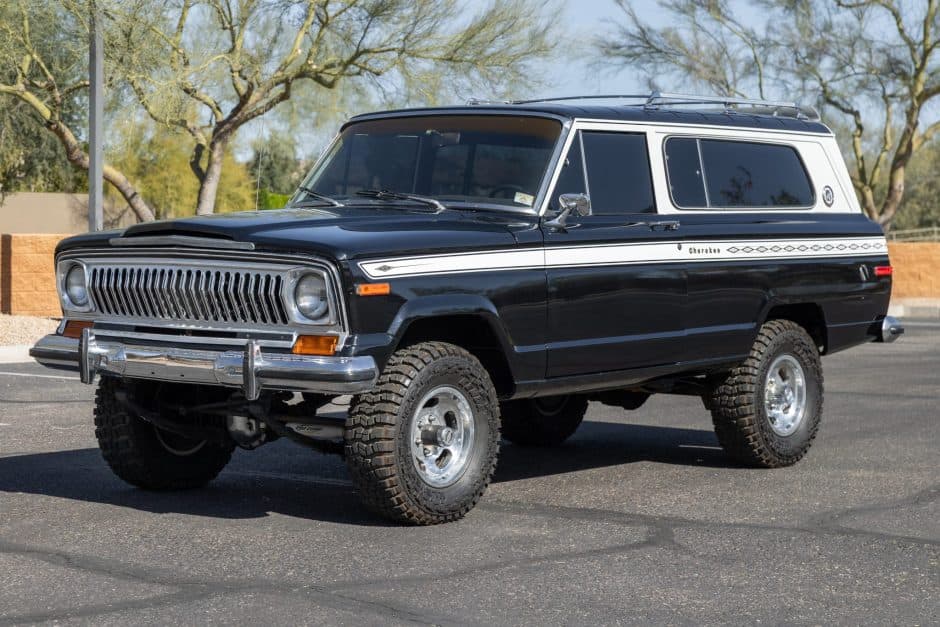 1976 Jeep SJ Cherokee sold for $28,000