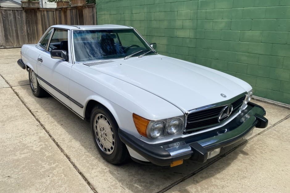 1987 Mercedes-Benz R107 SL sold for $11,000