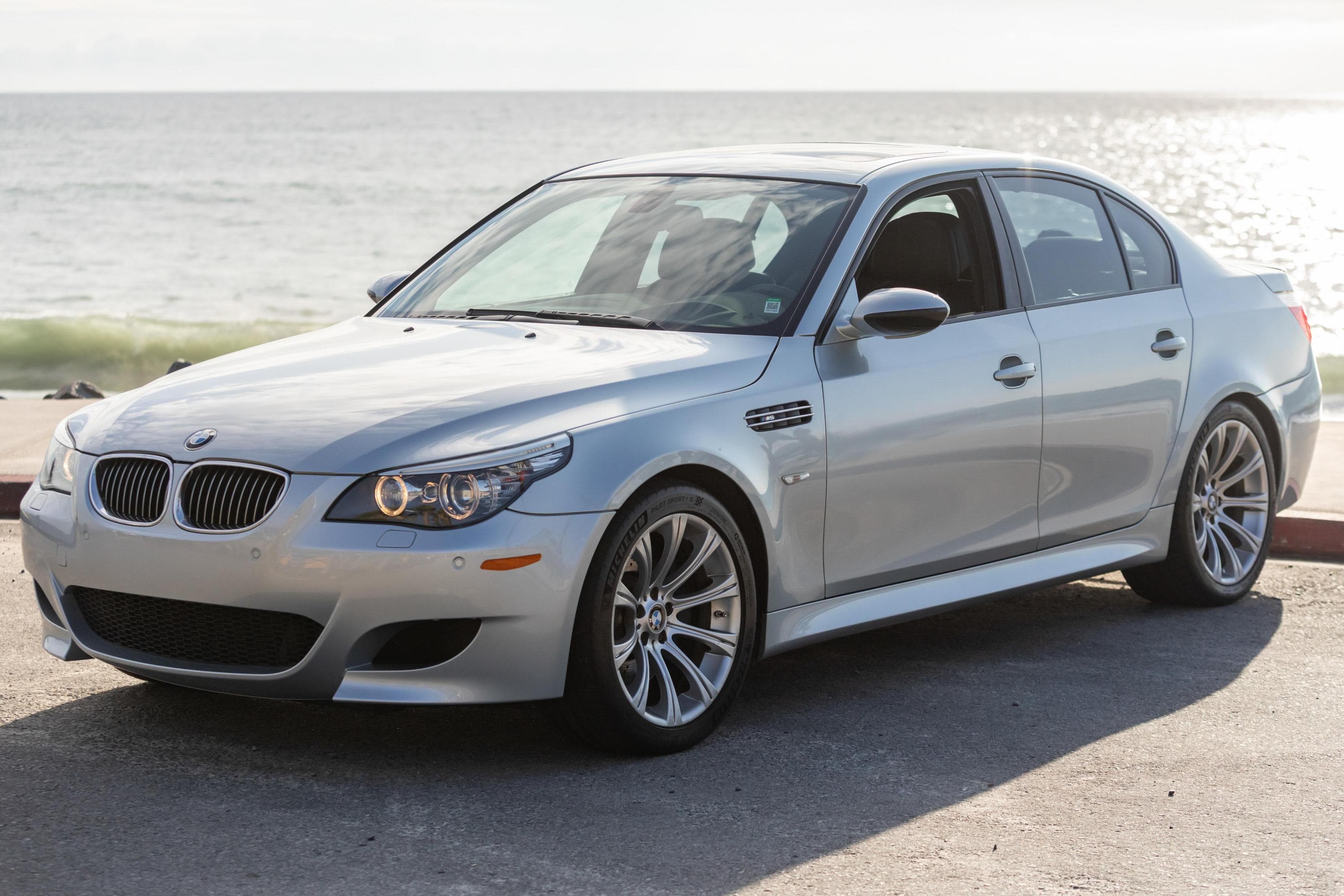 2008 BMW E60 M5 sold for $19,750