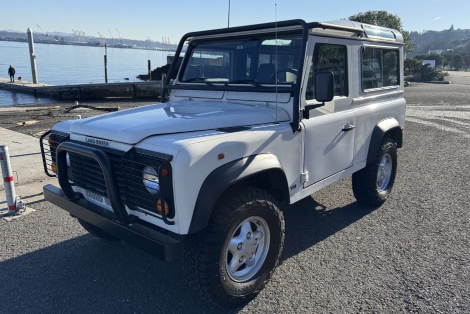 1997 Land Rover Defender 90 NAS sold for $66,055