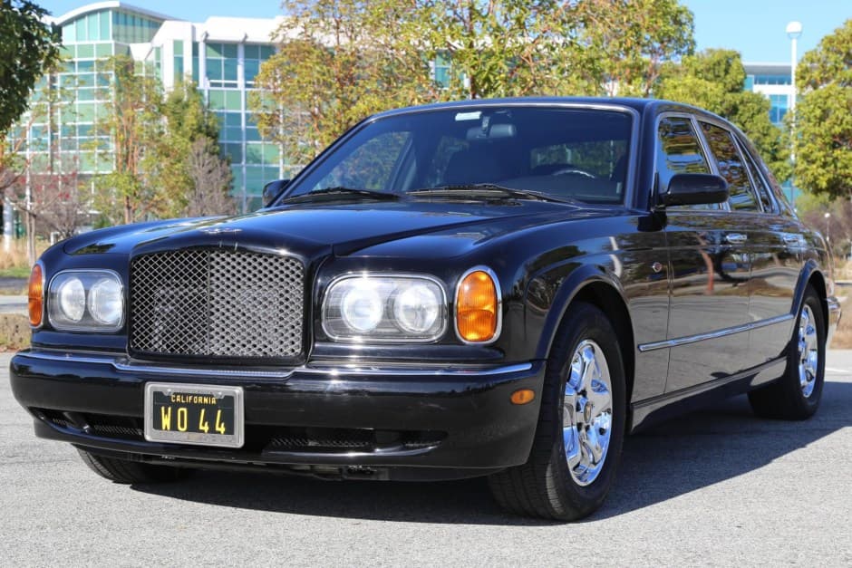 1999 Bentley Arnage sold for $16,750