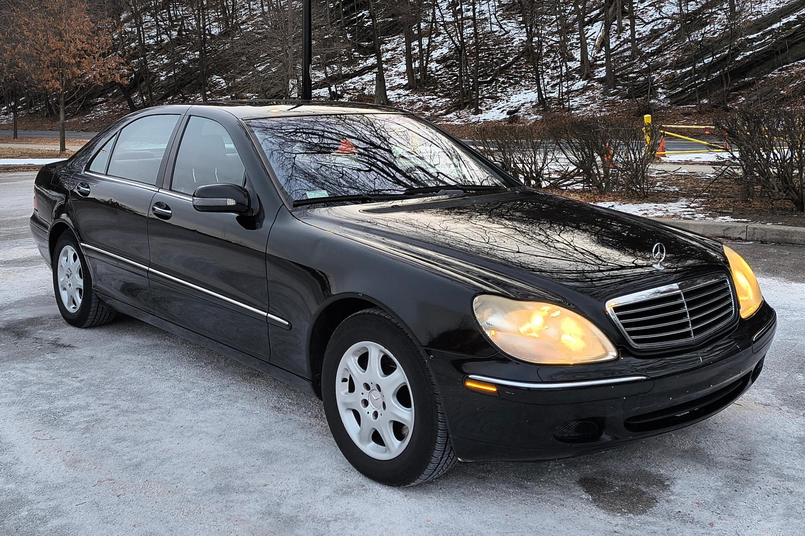 2001 Mercedes-Benz S-Class sold for $3,300