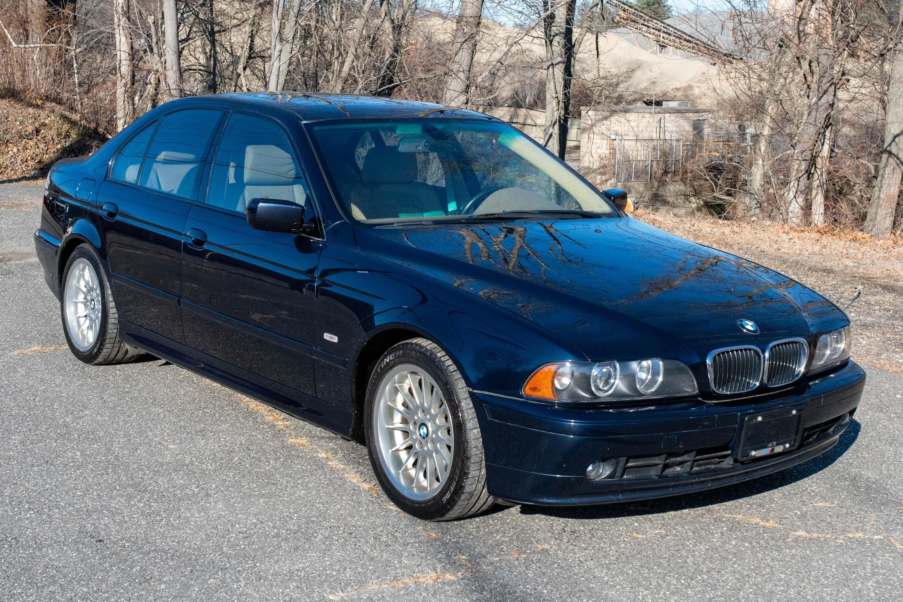 2001 BMW 5 Series sold for $14,200