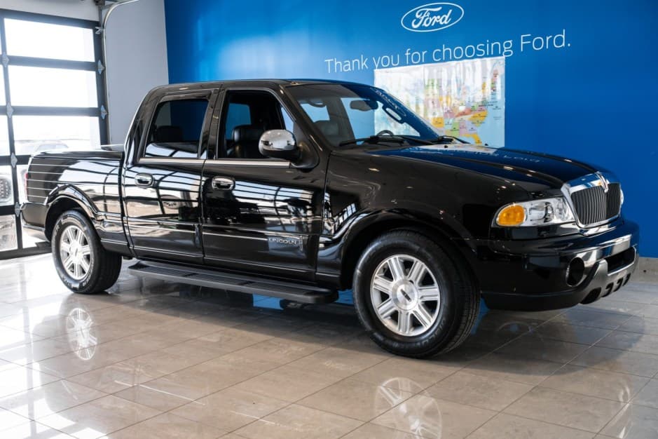 2002 Lincoln Blackwood & Mark LT sold for $19,500
