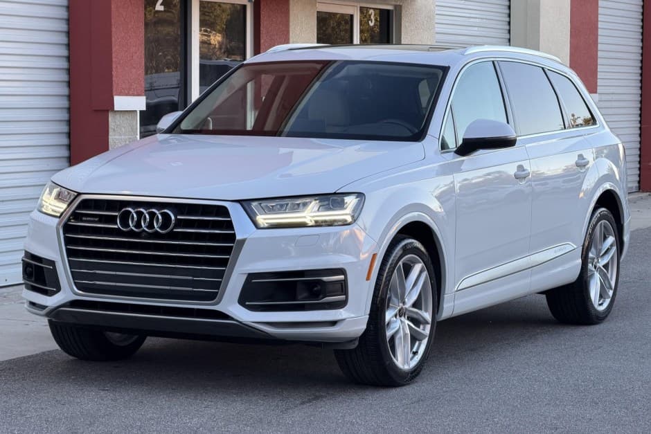 2018 Audi Q7 sold for $17,000