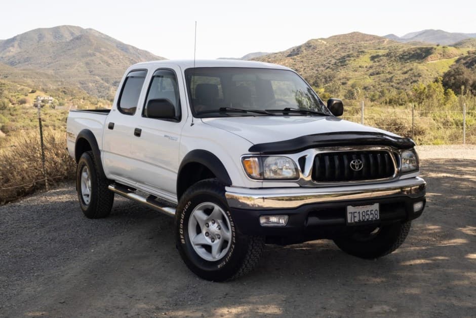 2003 Toyota Tacoma (N1X0 1995-2005) sold for $22,225