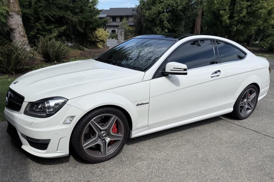 2012 Mercedes-Benz W204 C63 AMG sold for $30,000