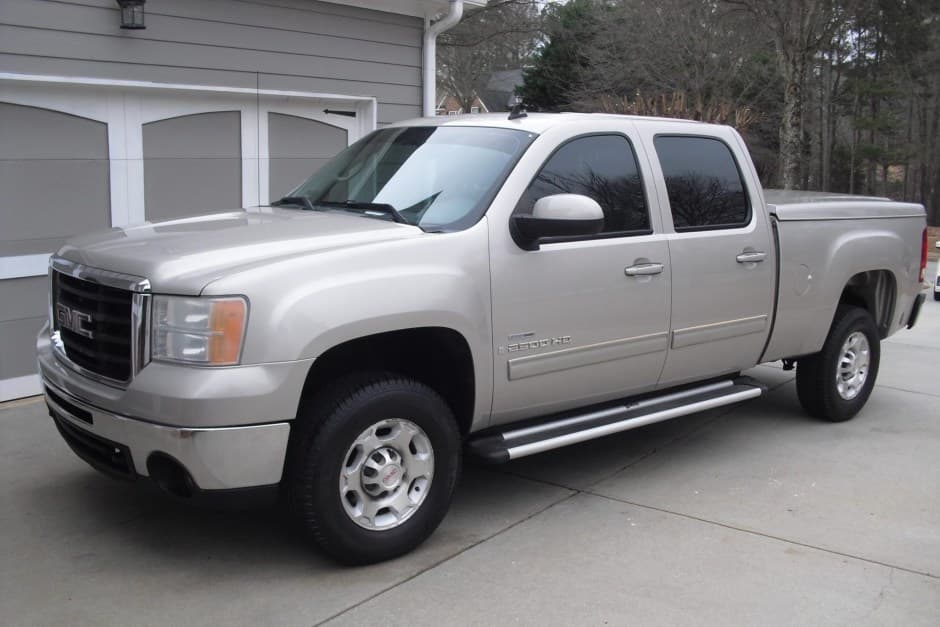 2008 GMC Sierra HD (GMT900 2007-2014) sold for $25,500