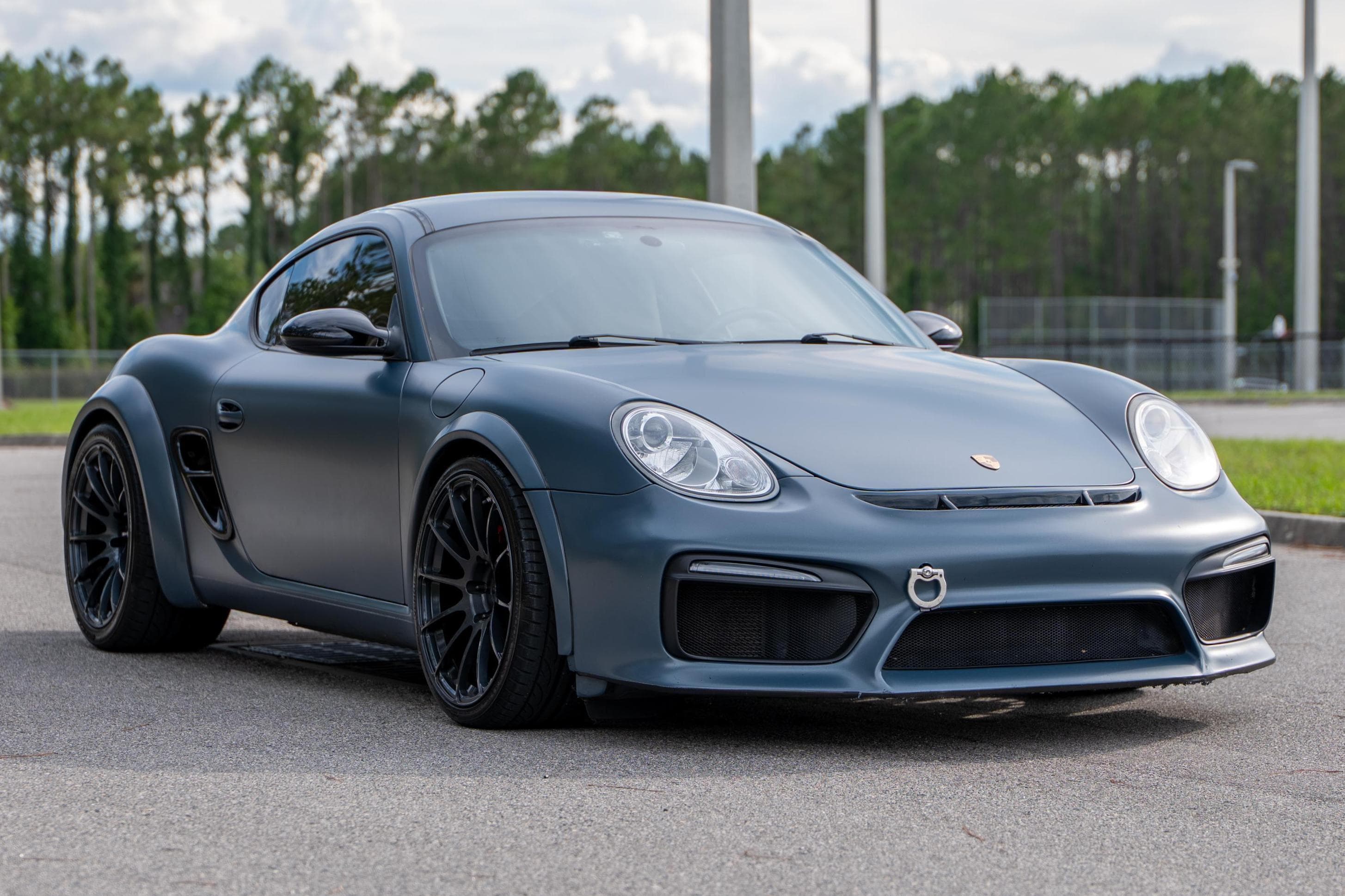 2007 Porsche 987 Cayman sold for $27,750