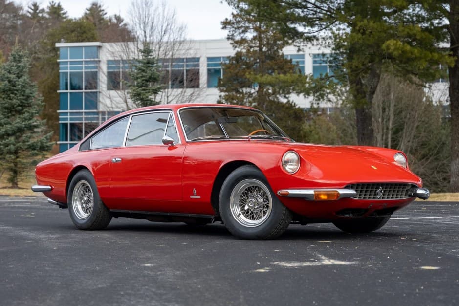 1971 Ferrari 365 GT 2+2 sold for $145,000