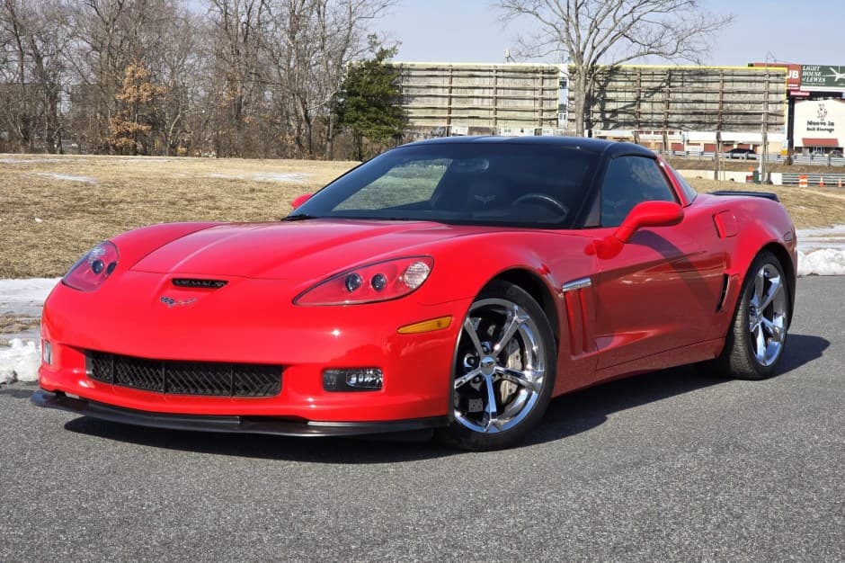 2011 Chevrolet Corvette C6 Coupe sold for $33,333