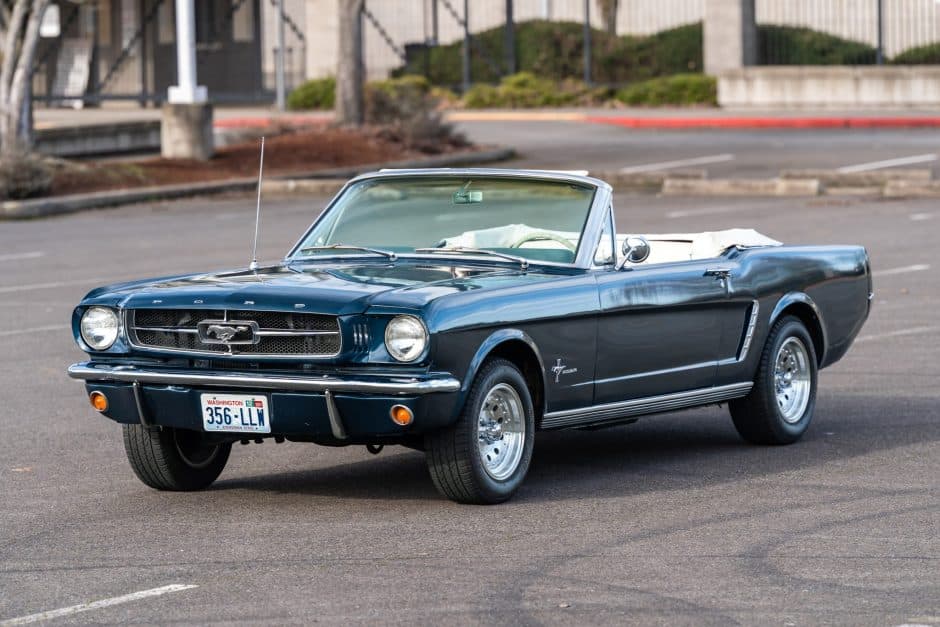 1965 Ford Mustang 1964.5-1966 sold for $20,250