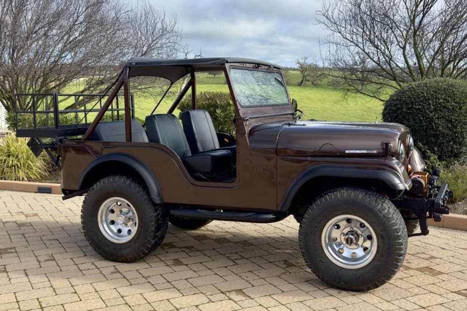 1966 Jeep CJ-5 sold for $10,000