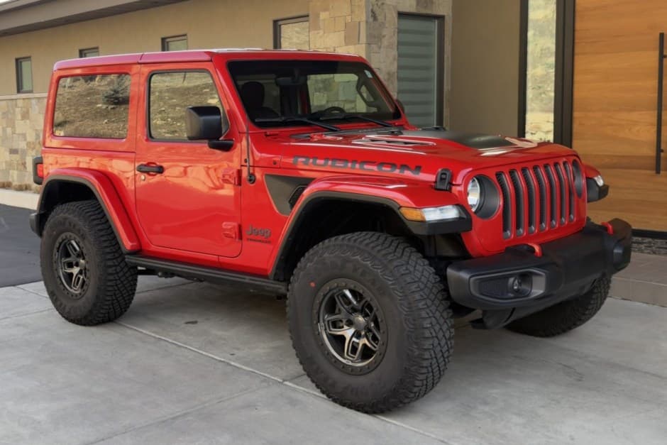 2021 Jeep Wrangler JL (2018+) sold for $27,750