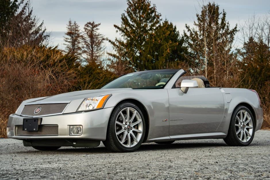 2006 Cadillac XLR sold for $27,500