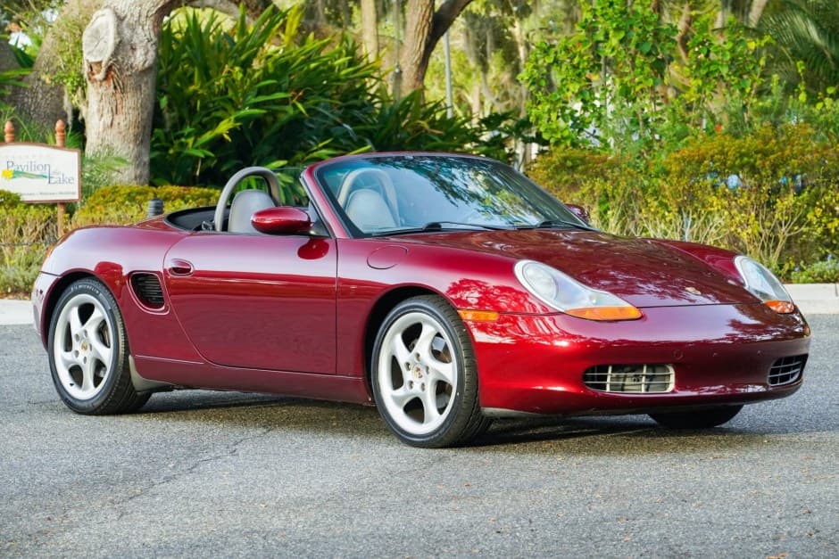 2000 Porsche 986 Boxster sold for $14,750