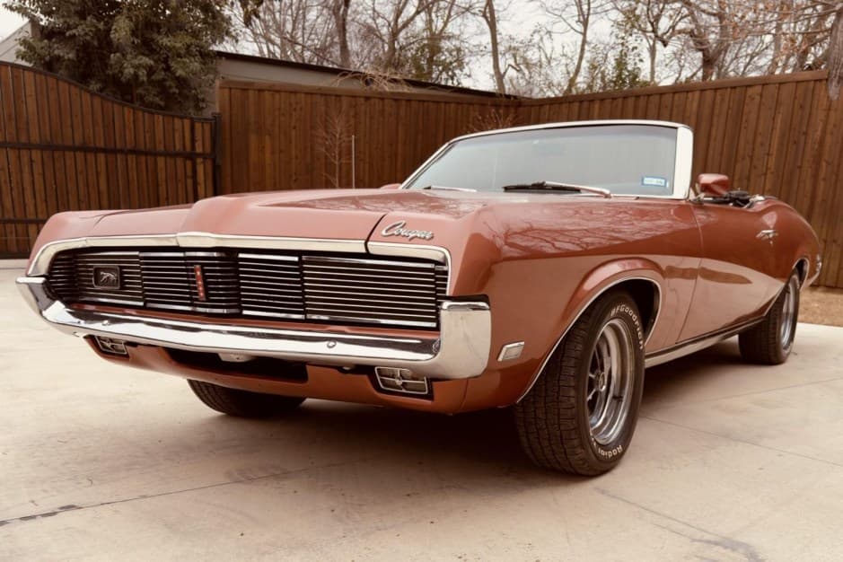 1969 Mercury Cougar sold for $26,266