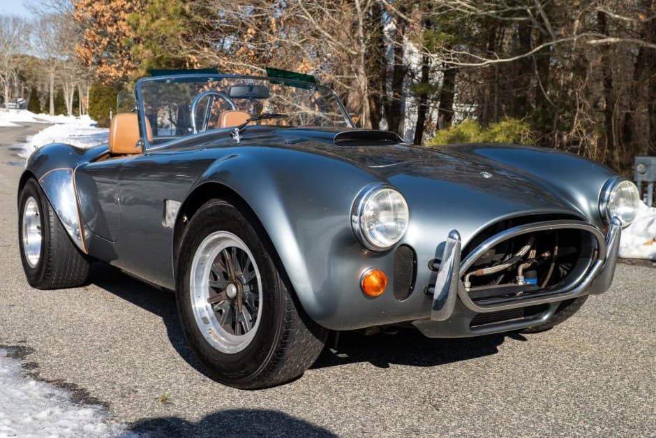 1993 Shelby Cobra Replica sold for $136,000