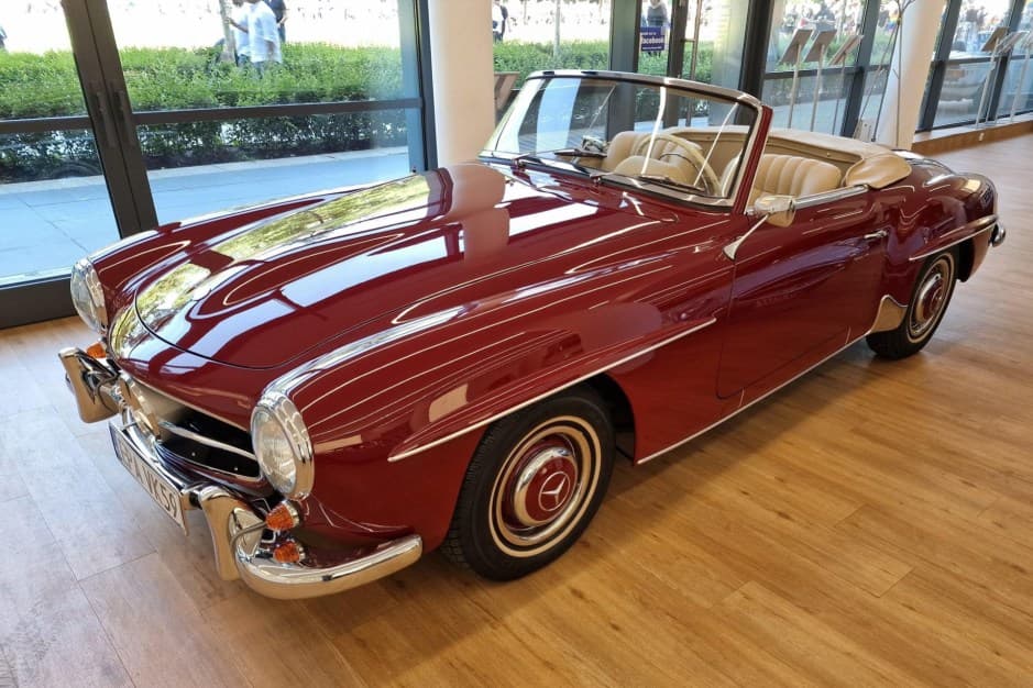 1959 Mercedes-Benz 190SL sold for $0