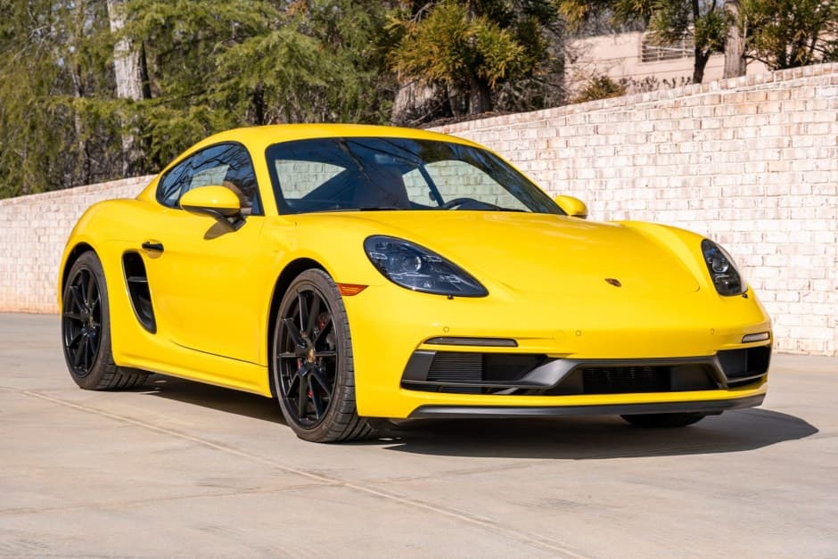 2023 Porsche 982 718 Cayman sold for $100,000