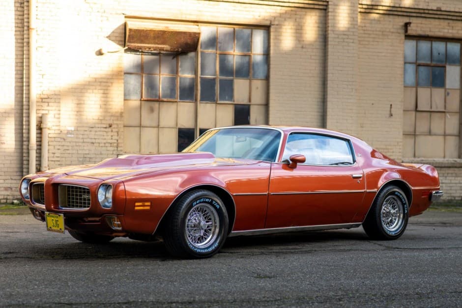 1973 Pontiac Firebird (2nd Generation – 1970-1981) sold for $18,000