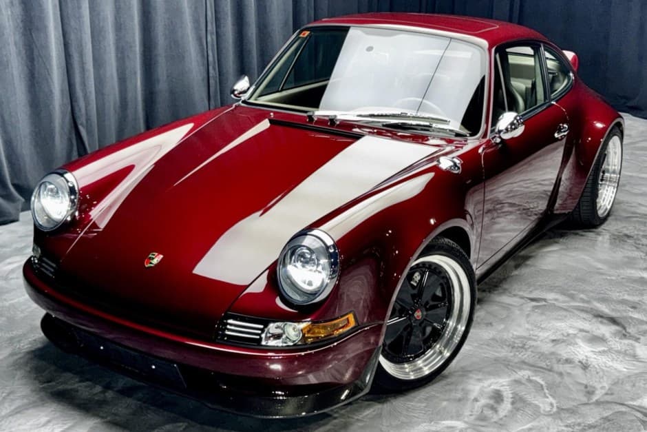 1996 Porsche 993 911 (Non-Turbo/GT2) sold for $910,000
