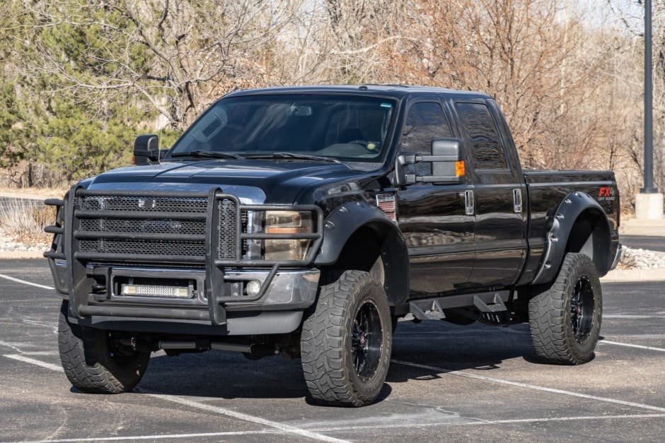 2010 Ford Super Duty 2008-2010 sold for $14,000