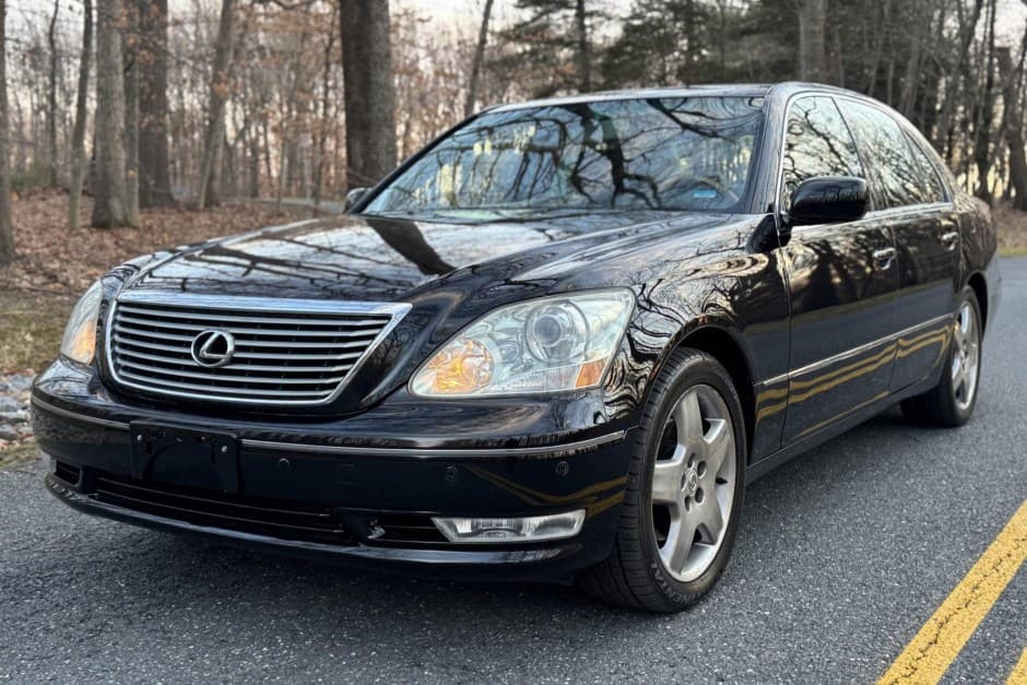 2005 Lexus LS Sedan sold for $20,000