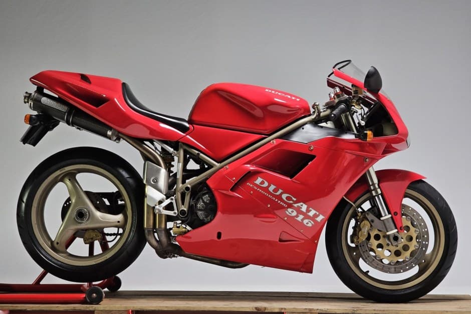 1995 Ducati 916 sold for $18,000
