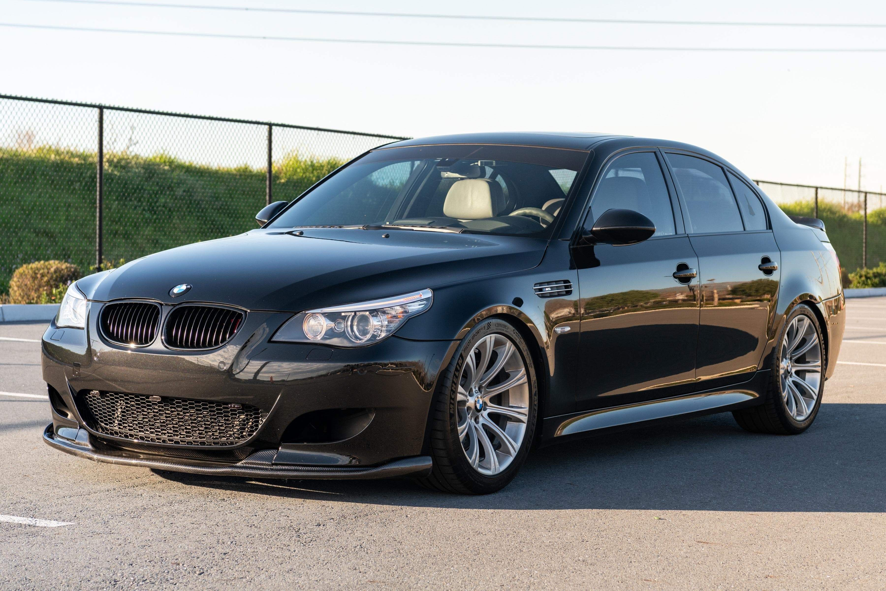 2010 BMW E60 M5 sold for $24,500