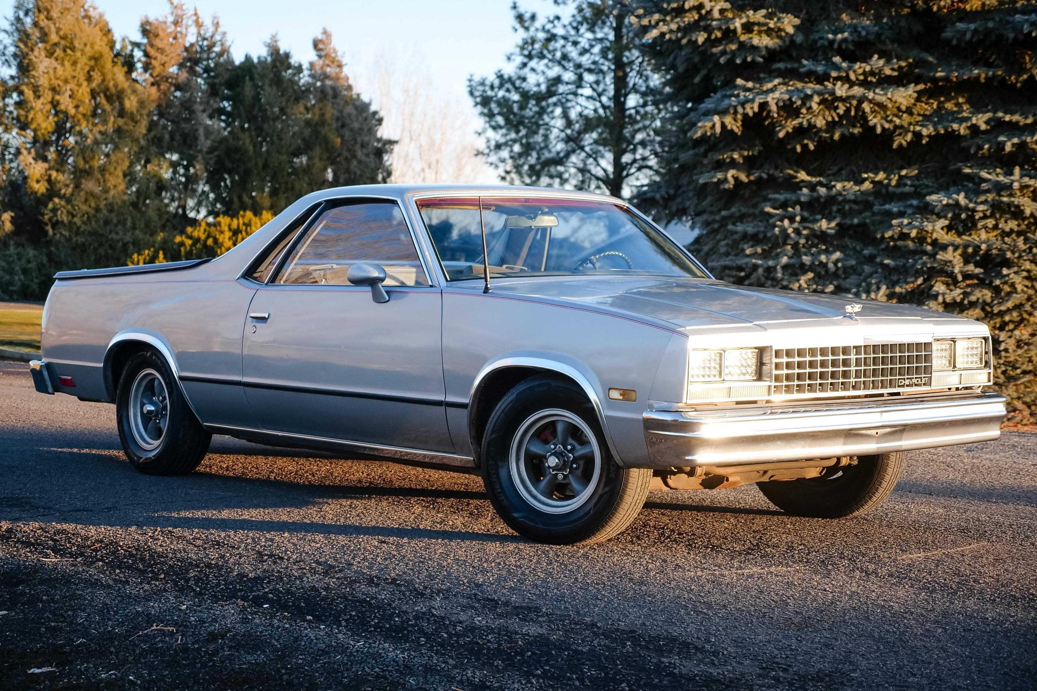 1984 Chevrolet El Camino sold for $5,800