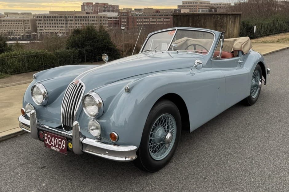 1956 Jaguar XK140 sold for $105,000