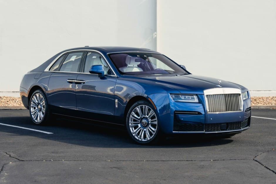 2023 Rolls-Royce Ghost sold for $260,000
