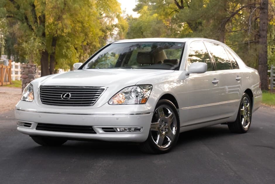 2004 Lexus LS Sedan sold for $28,000