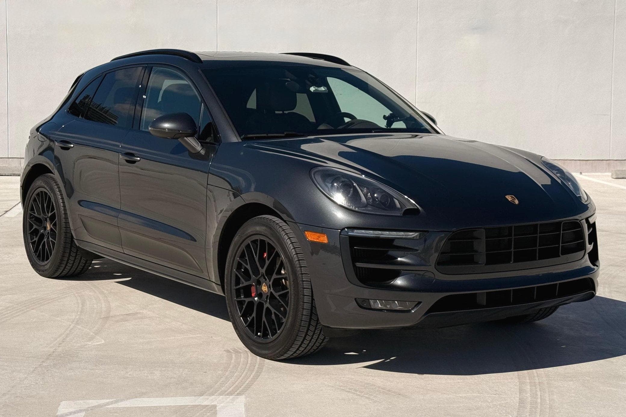 2017 Porsche Macan sold for $32,750