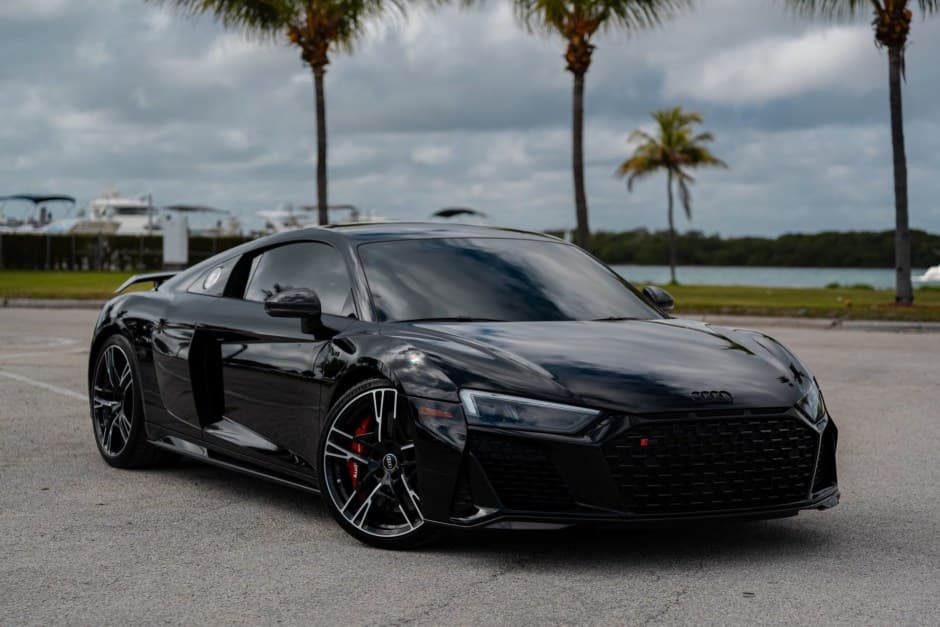 2022 Audi R8 (Type 4S) sold for $225,500