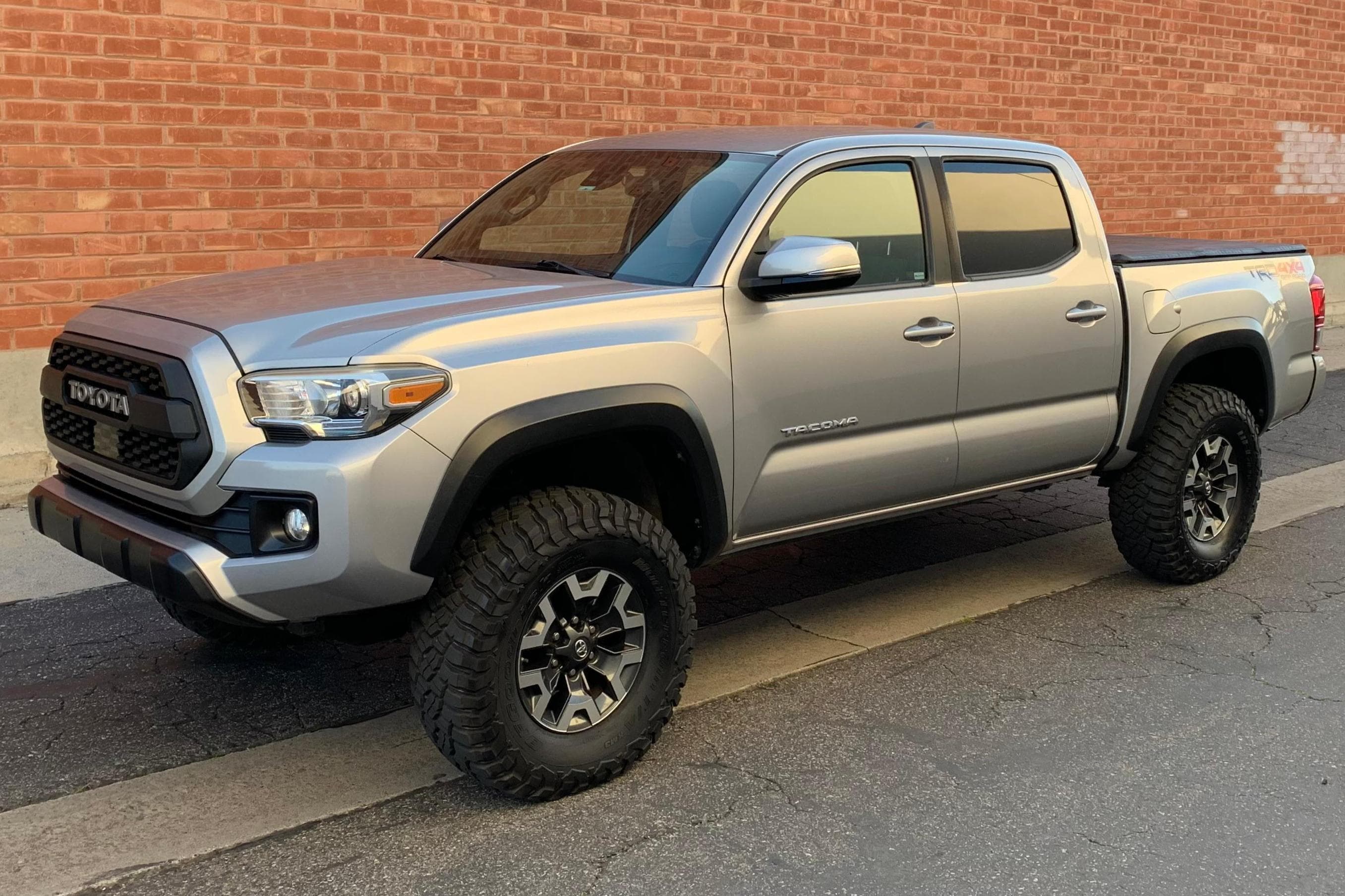 2019 Toyota Tacoma sold for $32,750