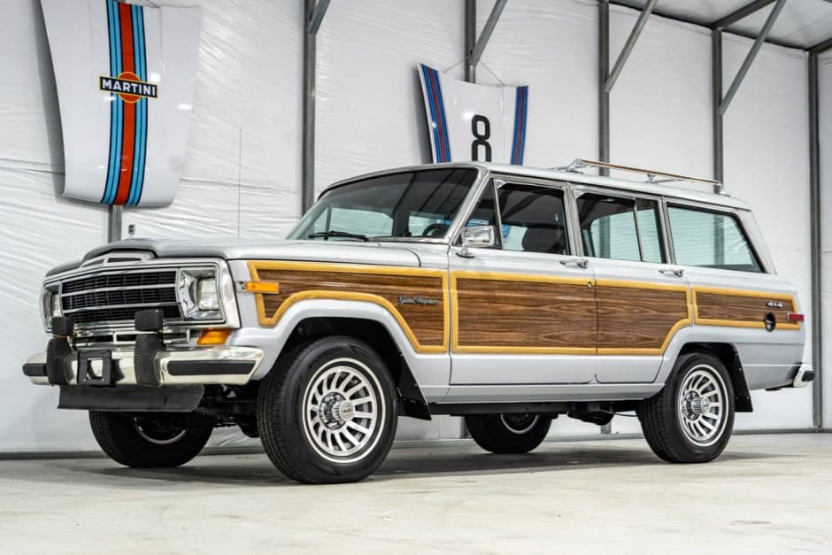 1990 Jeep SJ Grand Wagoneer sold for $60,000