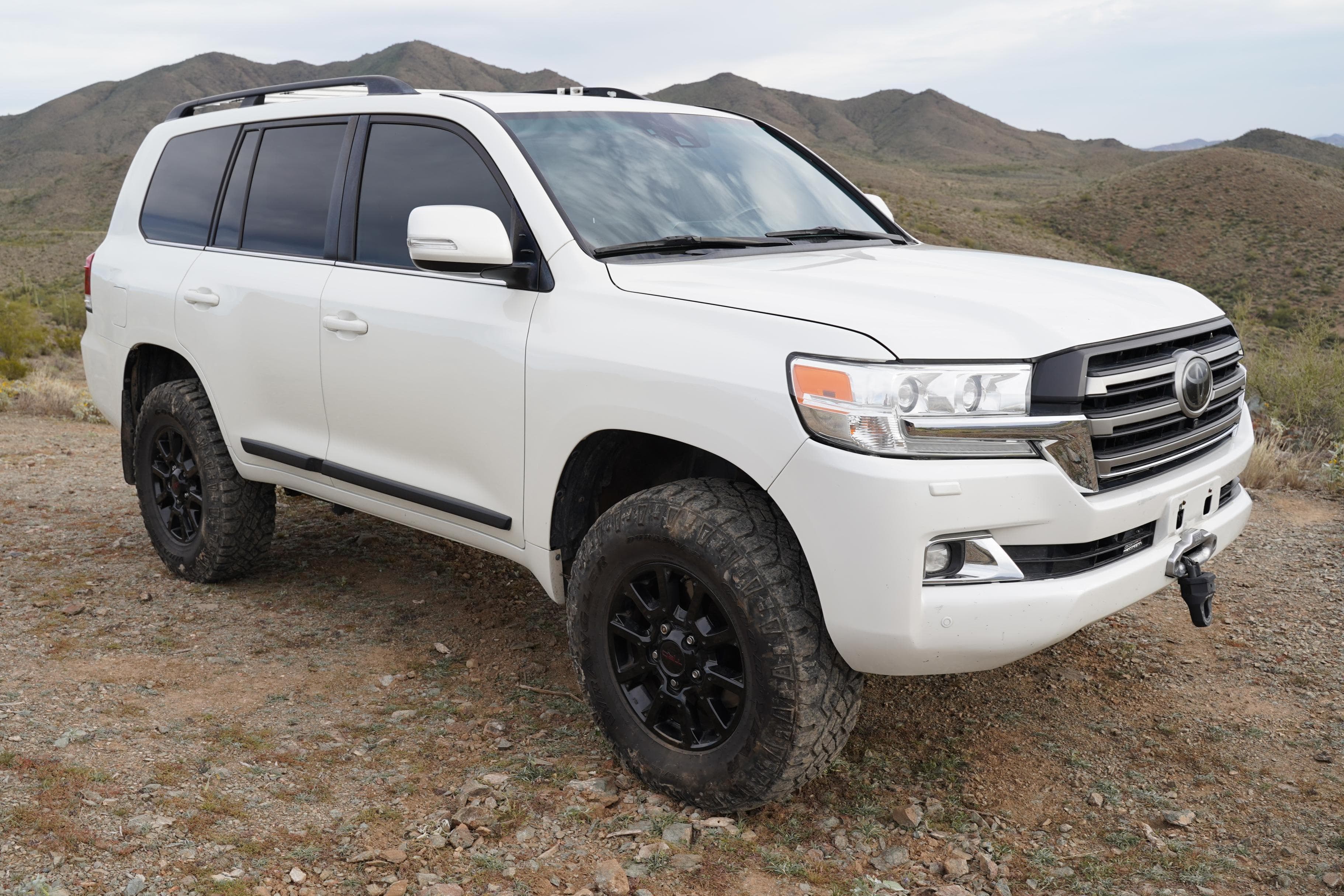 2016 Toyota Land Cruiser sold for $35,000